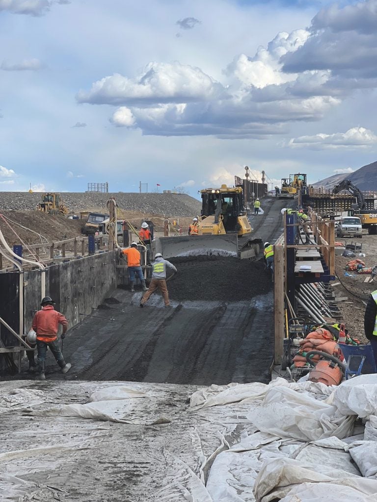 Seismic resilience boost: Priest Rapids Dam undergoes major upgrades ...